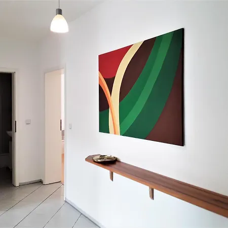 Schoene, Ruhige Zweiraumwohnung Im Angesagten Altlindenau * لبسيا